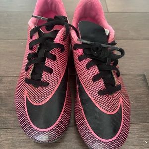 Pink girls Nike soccer cleats size 1